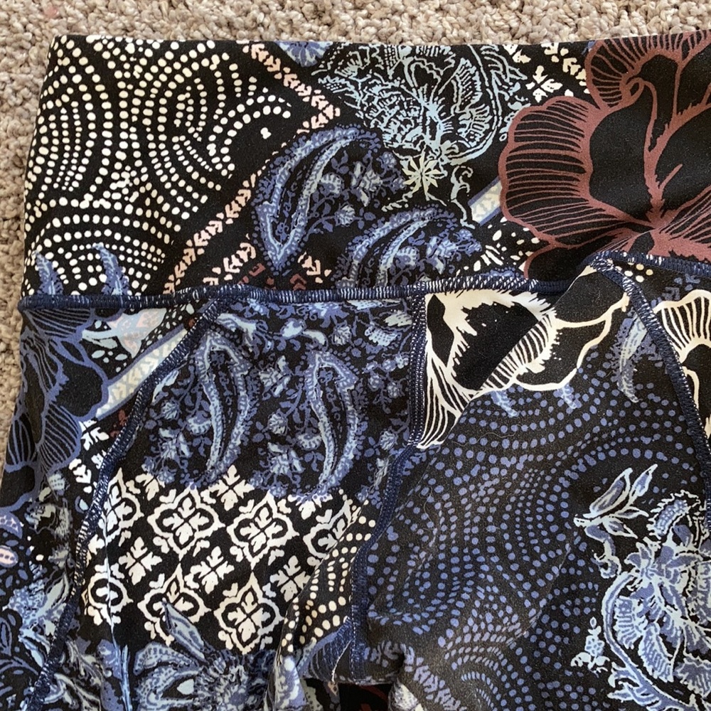 Athleta Patchwork Salutation 7/8 Tights - image 5